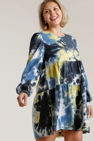 Robe trapèze étagée à manches longues et col rond tie-dye grande taille Umgee