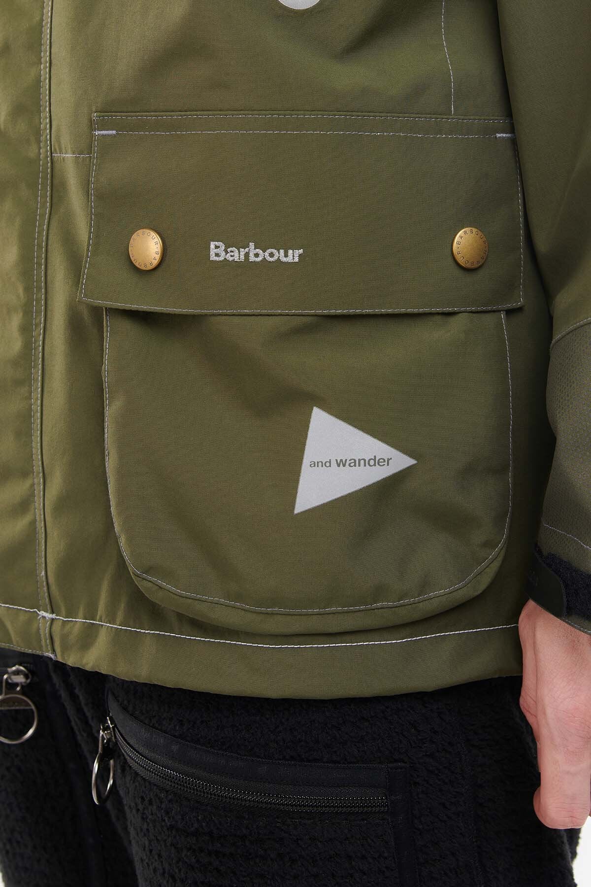 And Wander 3l Jacket - DARK OLIVE