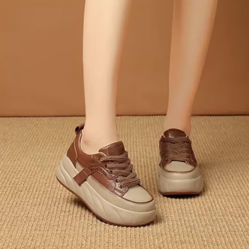 Chaussures décontractées pour femmes à semelle compensée en cuir